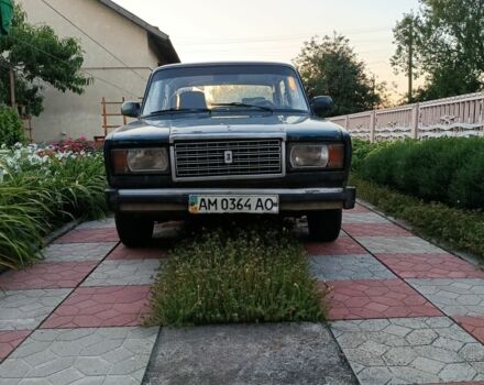 Зеленый ВАЗ 2107, объемом двигателя 0 л и пробегом 1000 тыс. км за 405 $, фото 1 на Automoto.ua