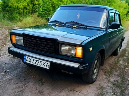 Зеленый ВАЗ 2107, объемом двигателя 1.5 л и пробегом 250 тыс. км за 950 $, фото 1 на Automoto.ua