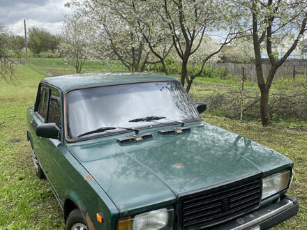 Зеленый ВАЗ 2107, объемом двигателя 1.5 л и пробегом 150 тыс. км за 420 $, фото 1 на Automoto.ua