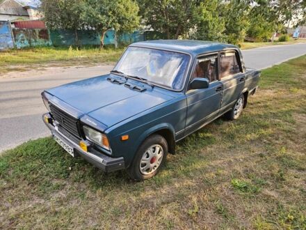 Зеленый ВАЗ 2107, объемом двигателя 1.5 л и пробегом 50 тыс. км за 1300 $, фото 1 на Automoto.ua