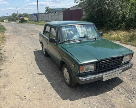 Зеленый ВАЗ 2107, объемом двигателя 1.5 л и пробегом 200 тыс. км за 600 $, фото 1 на Automoto.ua
