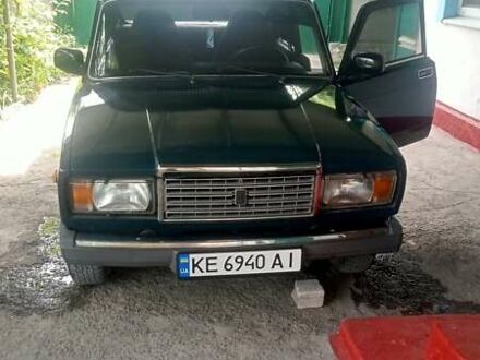 ВАЗ 2107 2001 у Дніпро (Дніпропетровську) на Automoto.ua Зелений ВАЗ 2107, об'ємом двигуна 1.5 л та пробігом 365 тис. км за 1900 $, фото 1 на Automoto.ua