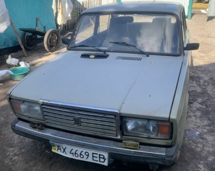ВАЗ 2107 2001 в Изюме на Automoto.ua Зеленый ВАЗ 2107, объемом двигателя 0 л и пробегом 1 тыс. км за 700 $, фото 1 на Automoto.ua