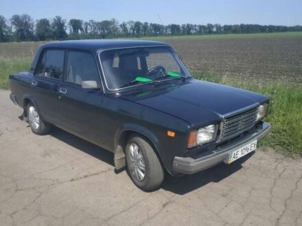 ВАЗ 2107 2002 у Кривому Розі на Automoto.ua Зелений ВАЗ 2107, об'ємом двигуна 1.45 л та пробігом 85 тис. км за 1550 $, фото 1 на Automoto.ua