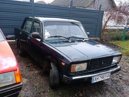 Зеленый ВАЗ 2107, объемом двигателя 1.6 л и пробегом 875 тыс. км за 650 $, фото 1 на Automoto.ua