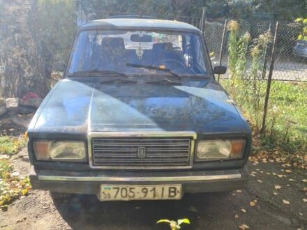 ВАЗ 2107 2002 в Черновцах на Automoto.ua Зеленый ВАЗ 2107, объемом двигателя 0 л и пробегом 120 тыс. км за 600 $, фото 1 на Automoto.ua