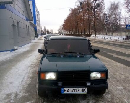 Зеленый ВАЗ 2107, объемом двигателя 1.5 л и пробегом 150 тыс. км за 2250 $, фото 1 на Automoto.ua