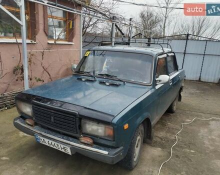 Зеленый ВАЗ 2107, объемом двигателя 1.4 л и пробегом 300 тыс. км за 1000 $, фото 1 на Automoto.ua