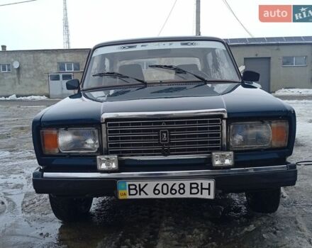 Зелений ВАЗ 2107, об'ємом двигуна 1.57 л та пробігом 200 тис. км за 800 $, фото 1 на Automoto.ua