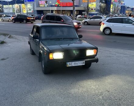 Зеленый ВАЗ 2107, объемом двигателя 1.5 л и пробегом 129 тыс. км за 400 $, фото 1 на Automoto.ua