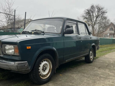 Зеленый ВАЗ 2107, объемом двигателя 1.5 л и пробегом 245 тыс. км за 1250 $, фото 1 на Automoto.ua