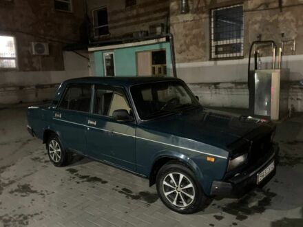 Зеленый ВАЗ 2107, объемом двигателя 1 л и пробегом 1 тыс. км за 935 $, фото 1 на Automoto.ua