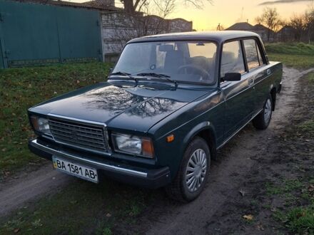 Зеленый ВАЗ 2107, объемом двигателя 1.6 л и пробегом 200 тыс. км за 831 $, фото 1 на Automoto.ua