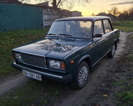 Зеленый ВАЗ 2107, объемом двигателя 1.6 л и пробегом 200 тыс. км за 831 $, фото 1 на Automoto.ua