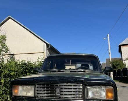 Зеленый ВАЗ 2107, объемом двигателя 1.45 л и пробегом 105 тыс. км за 800 $, фото 1 на Automoto.ua