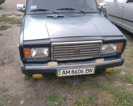 Зелений ВАЗ 2107, об'ємом двигуна 1.57 л та пробігом 300 тис. км за 900 $, фото 1 на Automoto.ua