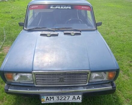 Зеленый ВАЗ 2107, объемом двигателя 1 л и пробегом 70 тыс. км за 600 $, фото 1 на Automoto.ua