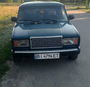 ВАЗ 2107 2004 в Горишние Плавни (Комсомольск) на Automoto.ua Зеленый ВАЗ 2107, объемом двигателя 1.5 л и пробегом 36 тыс. км за 2000 $, фото 1 на Automoto.ua