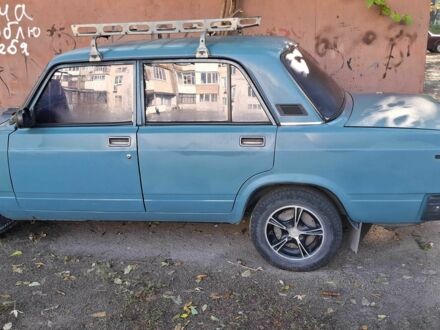 Зеленый ВАЗ 2107, объемом двигателя 1.5 л и пробегом 135 тыс. км за 883 $, фото 1 на Automoto.ua
