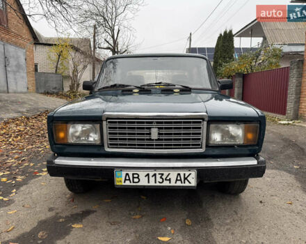 Зеленый ВАЗ 2107, объемом двигателя 1.45 л и пробегом 100 тыс. км за 1200 $, фото 1 на Automoto.ua