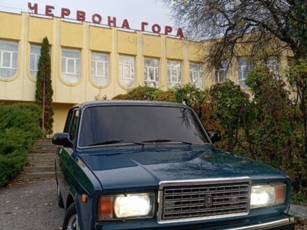 Зеленый ВАЗ 2107, объемом двигателя 1.5 л и пробегом 135 тыс. км за 1100 $, фото 1 на Automoto.ua