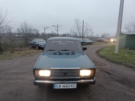 Зеленый ВАЗ 2107, объемом двигателя 1.5 л и пробегом 111 тыс. км за 1100 $, фото 1 на Automoto.ua