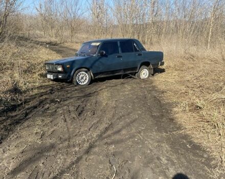 Зеленый ВАЗ 2107, объемом двигателя 1.5 л и пробегом 40 тыс. км за 1400 $, фото 1 на Automoto.ua