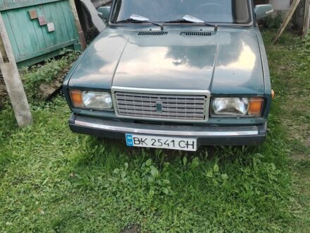 ВАЗ 2107 2004 в Ровно на Automoto.ua Зеленый ВАЗ 2107, объемом двигателя 1.5 л и пробегом 35 тыс. км за 950 $, фото 1 на Automoto.ua