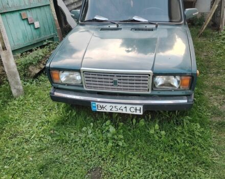 Зеленый ВАЗ 2107, объемом двигателя 1.5 л и пробегом 35 тыс. км за 950 $, фото 1 на Automoto.ua