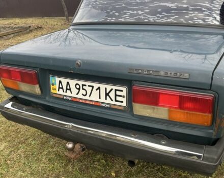 Зеленый ВАЗ 2107, объемом двигателя 1.5 л и пробегом 100 тыс. км за 600 $, фото 1 на Automoto.ua