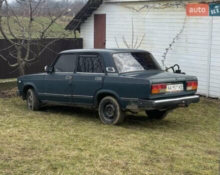 Зелений ВАЗ 2107, об'ємом двигуна 1.5 л та пробігом 100 тис. км за 600 $, фото 1 на Automoto.ua