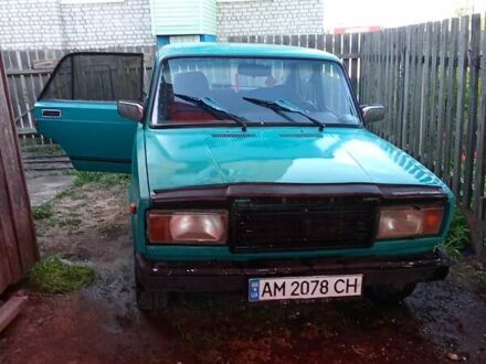 ВАЗ 2107 2005 в Житомире на Automoto.ua Зеленый ВАЗ 2107, объемом двигателя 1.5 л и пробегом 76 тыс. км за 750 $, фото 1 на Automoto.ua