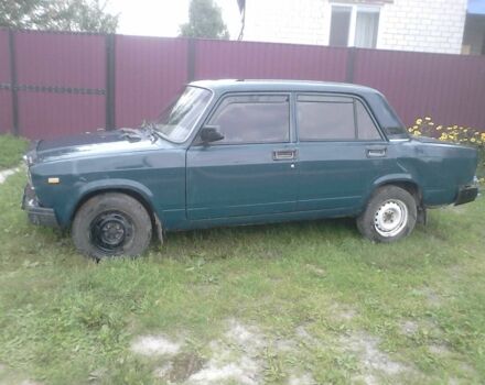 Зелений ВАЗ 2107, об'ємом двигуна 1.5 л та пробігом 200 тис. км за 500 $, фото 1 на Automoto.ua