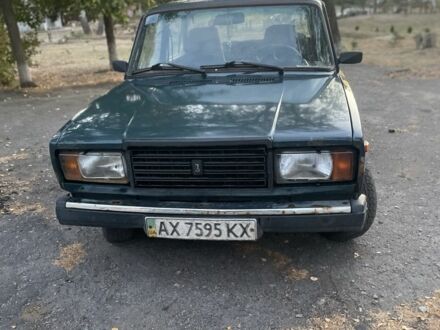 Зеленый ВАЗ 2107, объемом двигателя 1.5 л и пробегом 158 тыс. км за 974 $, фото 1 на Automoto.ua