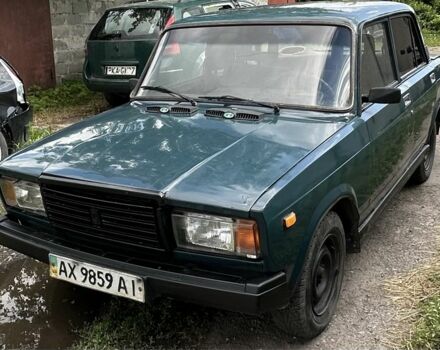 Зеленый ВАЗ 2107, объемом двигателя 1.5 л и пробегом 100 тыс. км за 800 $, фото 1 на Automoto.ua