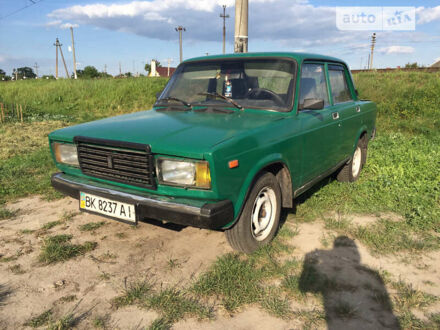 ВАЗ 2107 2005 у Луцьку на Automoto.ua Зелений ВАЗ 2107, об'ємом двигуна 1.45 л та пробігом 55 тис. км за 700 $, фото 1 на Automoto.ua