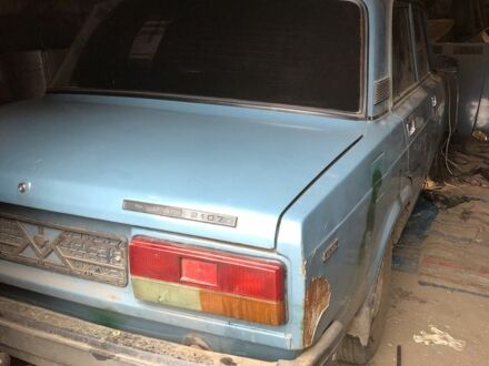 Зеленый ВАЗ 2107, объемом двигателя 1.5 л и пробегом 60 тыс. км за 310 $, фото 1 на Automoto.ua