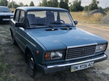 Зеленый ВАЗ 2107, объемом двигателя 1.5 л и пробегом 50 тыс. км за 1000 $, фото 1 на Automoto.ua
