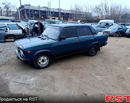 Зеленый ВАЗ 2107, объемом двигателя 1.5 л и пробегом 200 тыс. км за 650 $, фото 1 на Automoto.ua