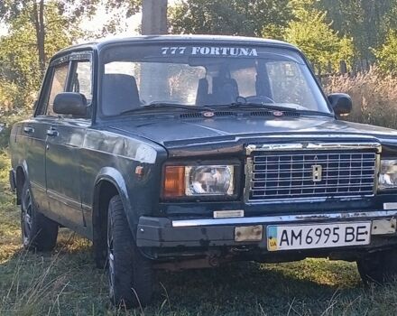Зеленый ВАЗ 2107, объемом двигателя 1.3 л и пробегом 430 тыс. км за 1001 $, фото 1 на Automoto.ua
