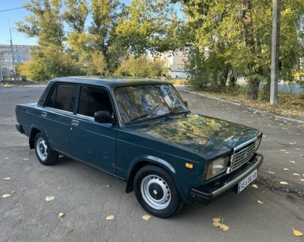 Зелений ВАЗ 2107, об'ємом двигуна 1.7 л та пробігом 95 тис. км за 1100 $, фото 1 на Automoto.ua