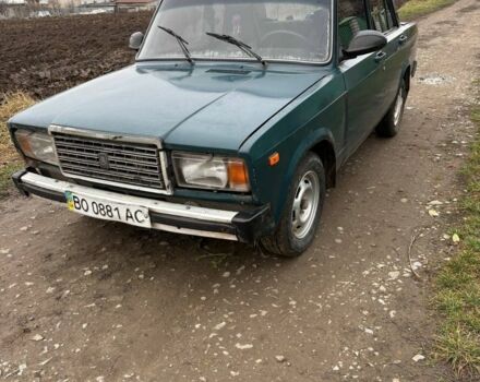 Зеленый ВАЗ 2107, объемом двигателя 1.5 л и пробегом 100 тыс. км за 900 $, фото 1 на Automoto.ua