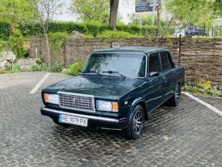 ВАЗ 2107 2007 в Новомосковске на Automoto.ua Зеленый ВАЗ 2107, объемом двигателя 1.6 л и пробегом 85 тыс. км за 1700 $, фото 1 на Automoto.ua