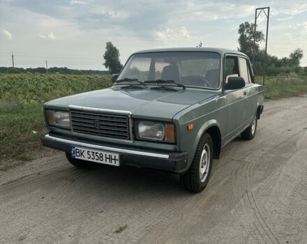 Зелений ВАЗ 2107, об'ємом двигуна 1.5 л та пробігом 200 тис. км за 1600 $, фото 1 на Automoto.ua