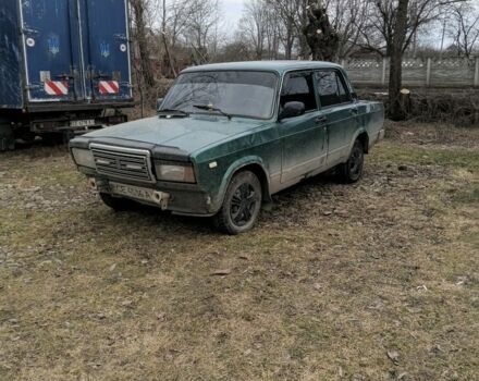 Зеленый ВАЗ 2107, объемом двигателя 1.5 л и пробегом 100 тыс. км за 600 $, фото 1 на Automoto.ua
