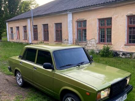 ВАЗ 2107 2007 у Балте на Automoto.ua Зелений ВАЗ 2107, об'ємом двигуна 1.6 л та пробігом 70 тис. км за 1550 $, фото 1 на Automoto.ua