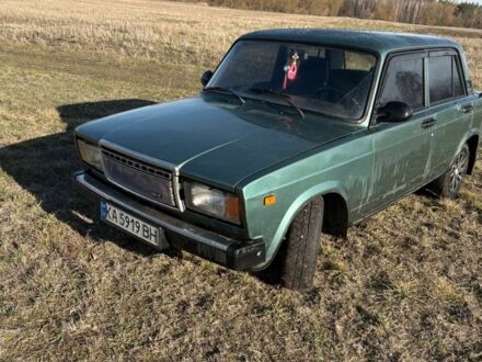 ВАЗ 2107 2008 у Бобровице на Automoto.ua Зелений ВАЗ 2107, об'ємом двигуна 1.4 л та пробігом 1000 тис. км за 1400 $, фото 1 на Automoto.ua