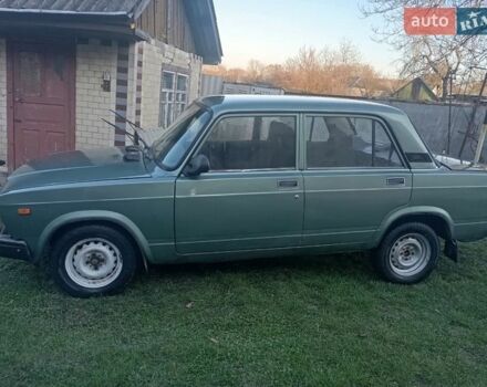Зеленый ВАЗ 2107, объемом двигателя 1.5 л и пробегом 68 тыс. км за 1400 $, фото 1 на Automoto.ua