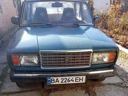 Зеленый ВАЗ 2107, объемом двигателя 1.5 л и пробегом 119 тыс. км за 1000 $, фото 1 на Automoto.ua