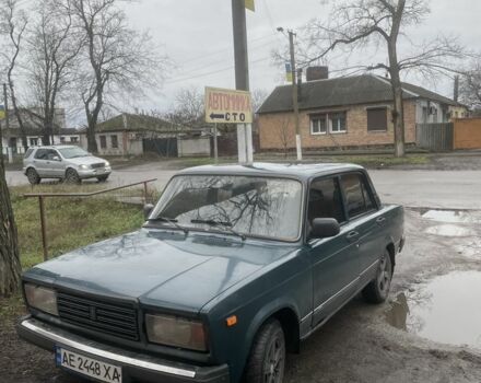Зеленый ВАЗ 2107, объемом двигателя 1.6 л и пробегом 130 тыс. км за 1000 $, фото 1 на Automoto.ua
